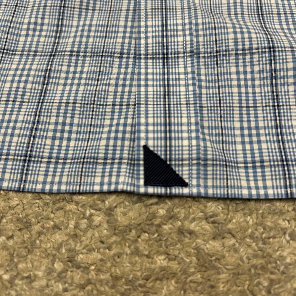 UNTUCKit Button Down Shirt Durbanville WF Large Blue Plaid Wrinkle Free - Picture 9 of 9